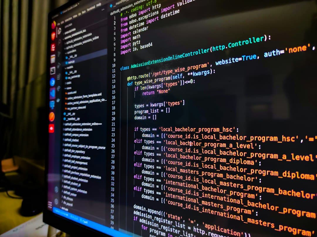 Écran d'ordinateur affichant des lignes de code